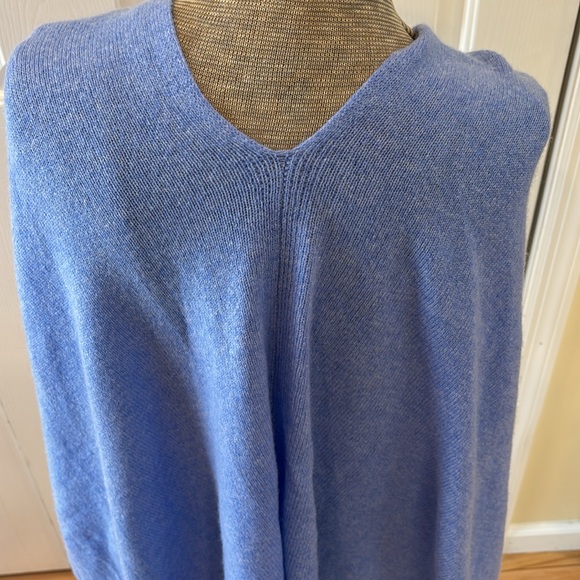 Claudia Nichole one size sky blue 100% cashmere  shawl or shrug - Picture 6 of 8